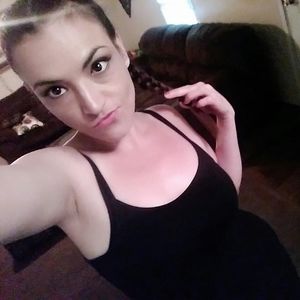 Meet your Posher, Stefanie